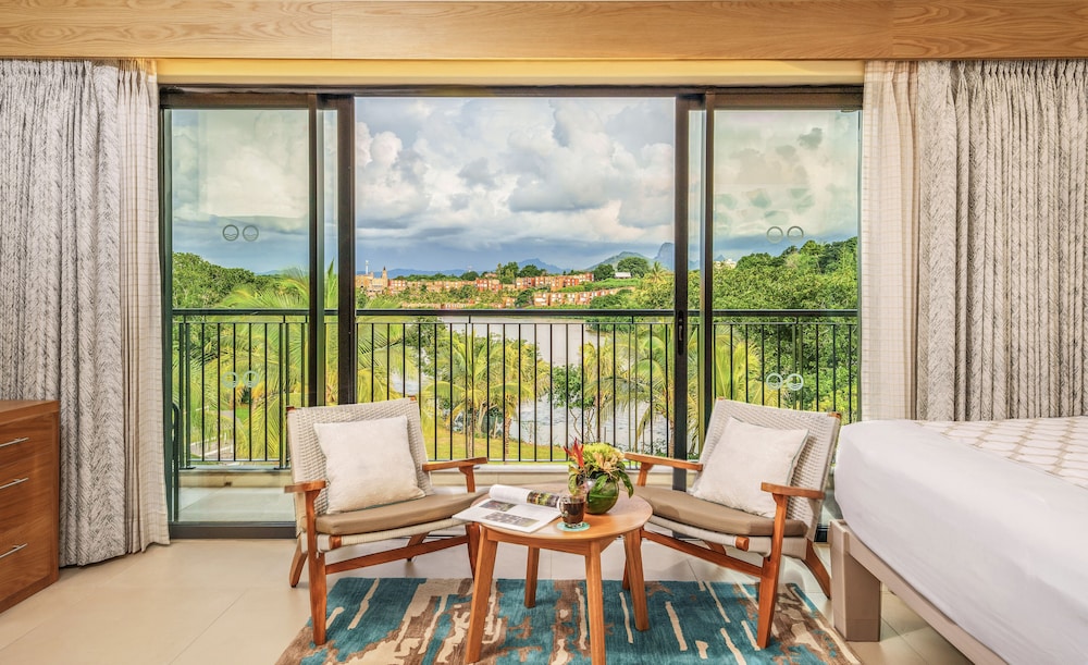 Family Suite (River Facing)