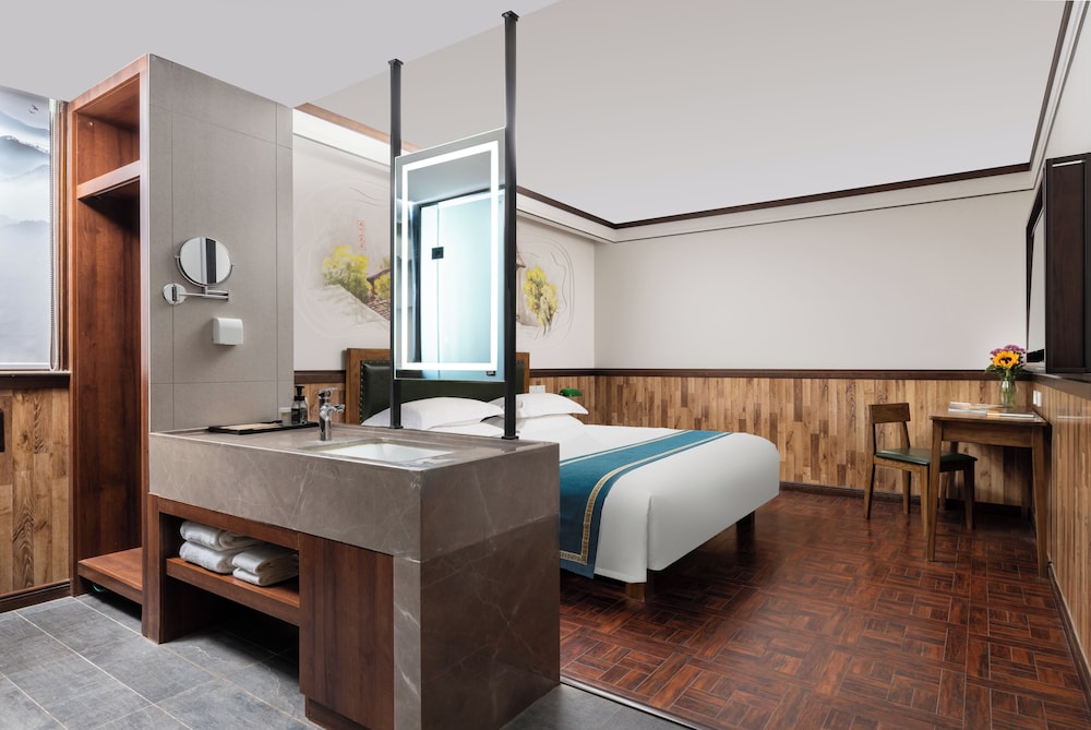 Basic Double Room photo 1