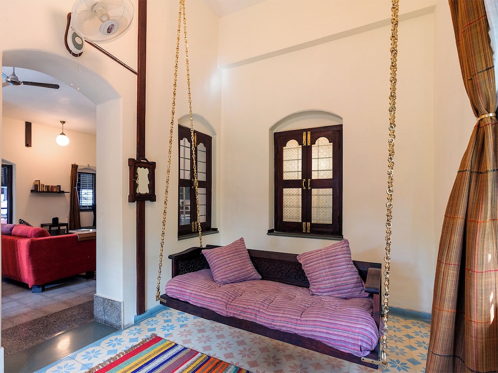 Modern Heritage Grand Suite - Photo 16