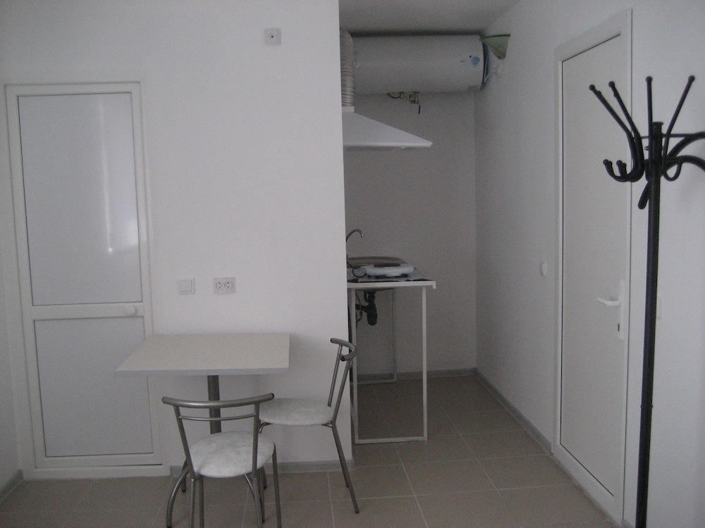 Standard Double Room, Kitchenette photo 2