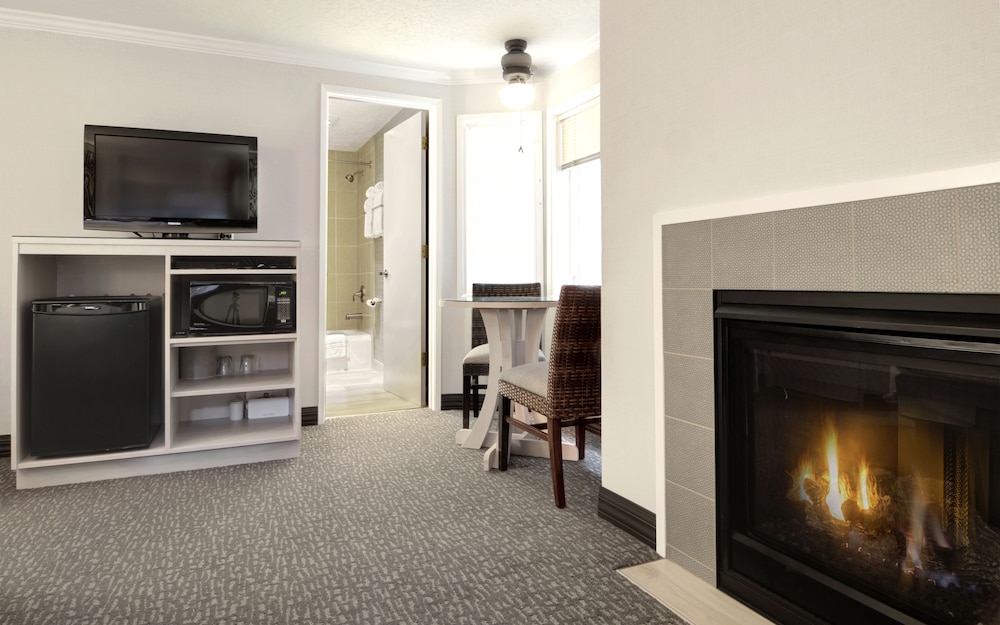 Standard Room (No View)