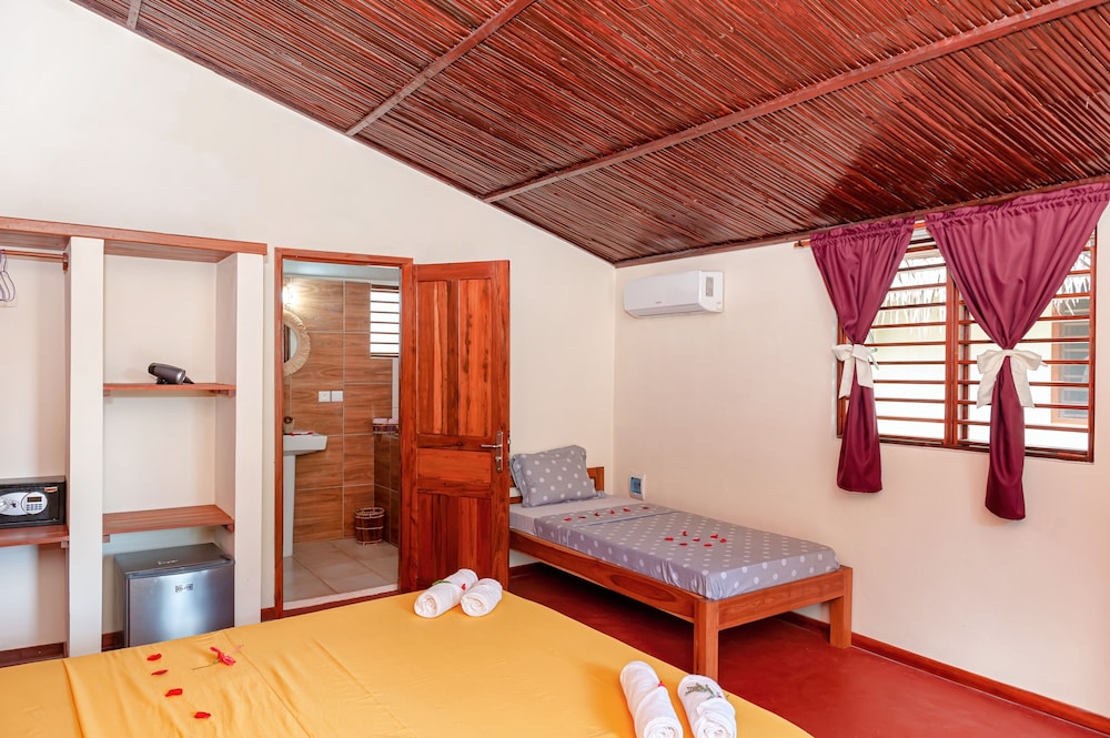 Deluxe Bungalow photo 1