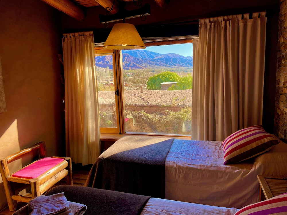 Classic Triple Room, Mountain View photo 1