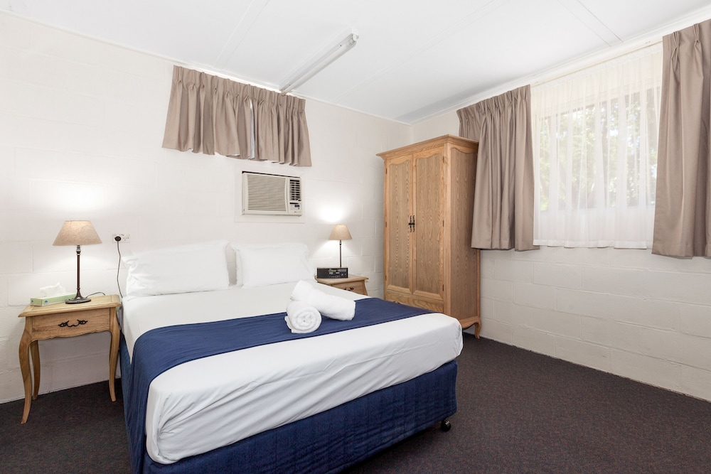Standard Room, Non Smoking (Queen Room) photo 2