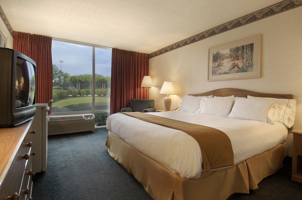 Deluxe Triple Room photo 2