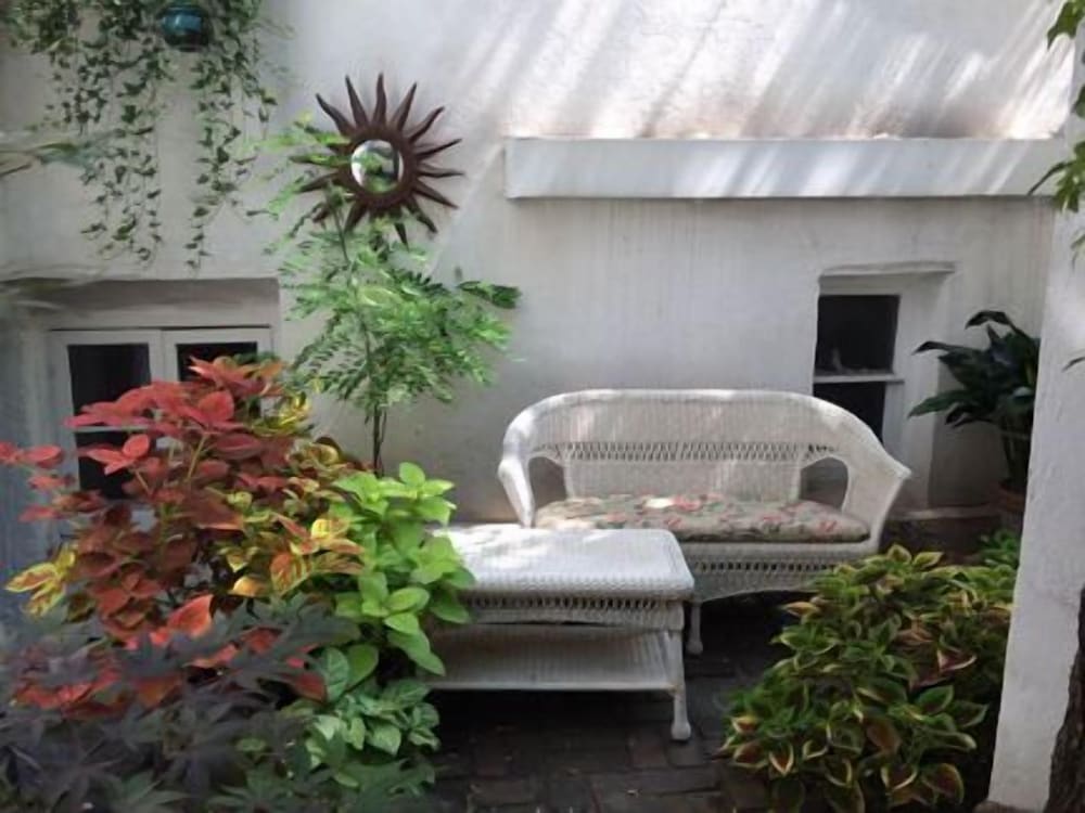 Garden Suite photo 1