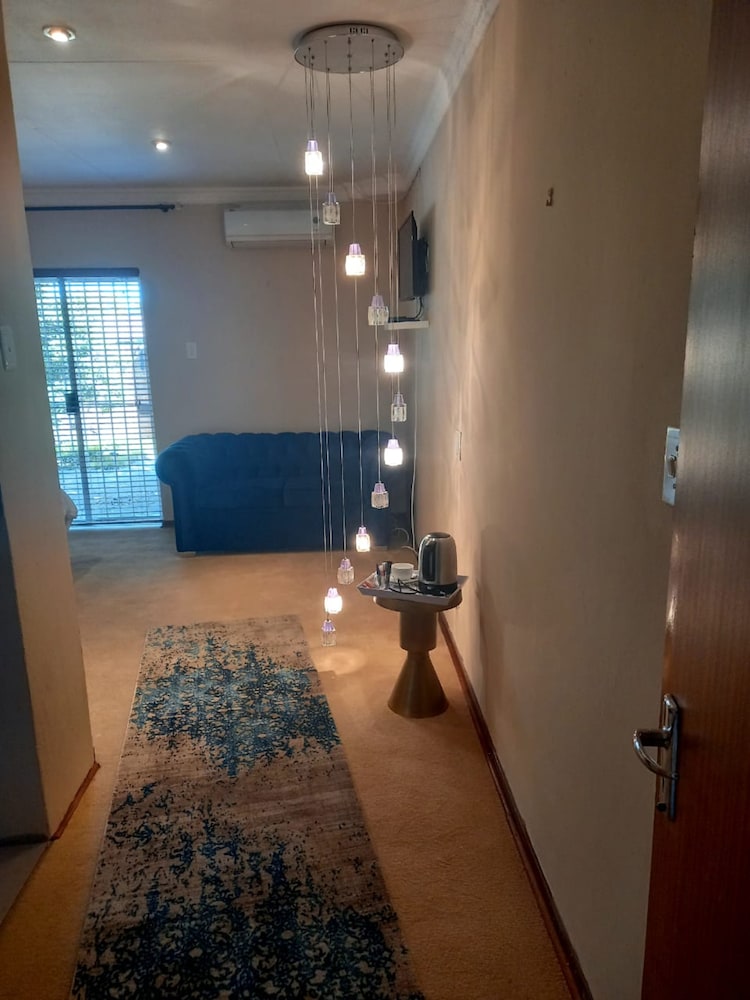 Executive Room photo 2