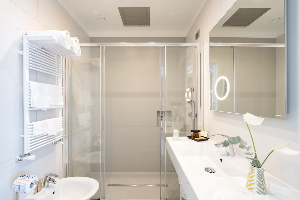 Junior Suite, Sea View - Photo 12