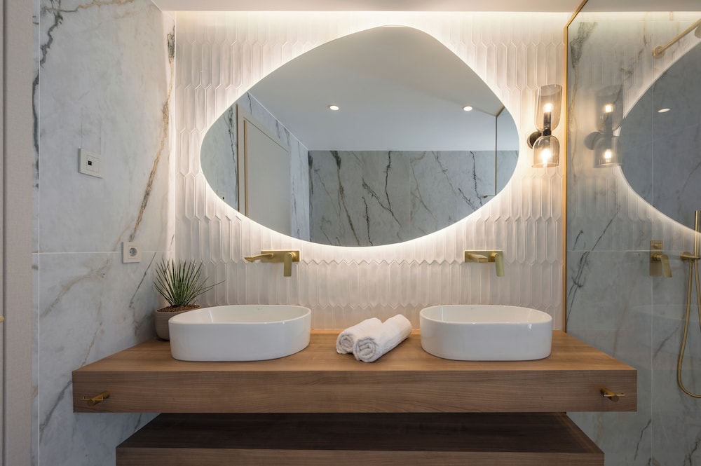 Beachcomber Suite - Beachfront with Private Pool - Photo 25