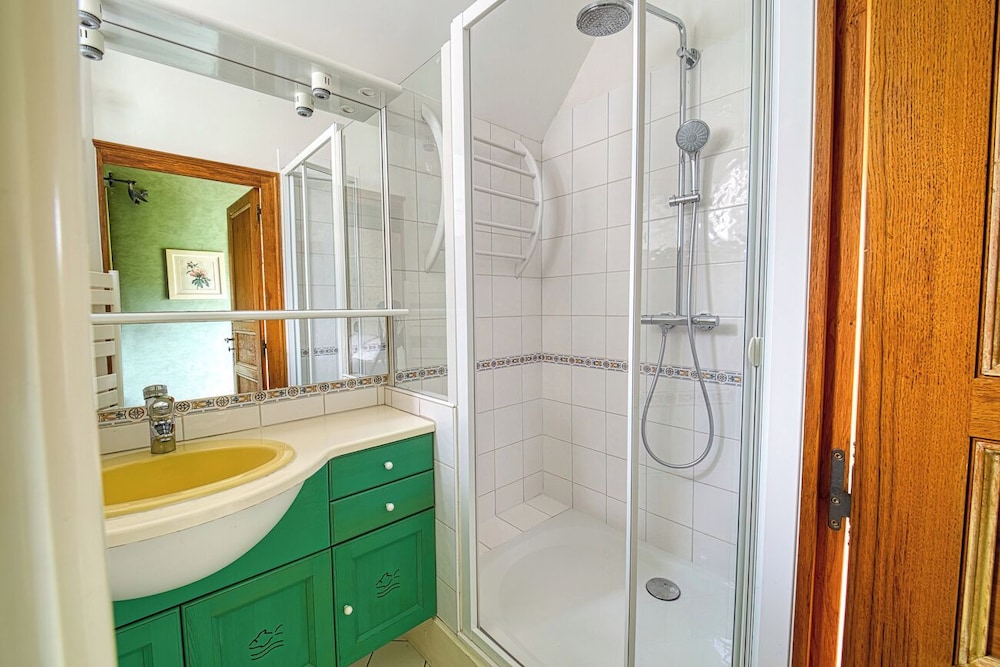 Classic Double Room (Toile de Jouy) photo 3