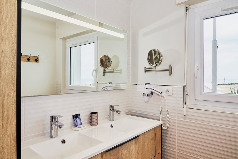 Superior Double Room, 1 Double Bed, Sea View photo 3