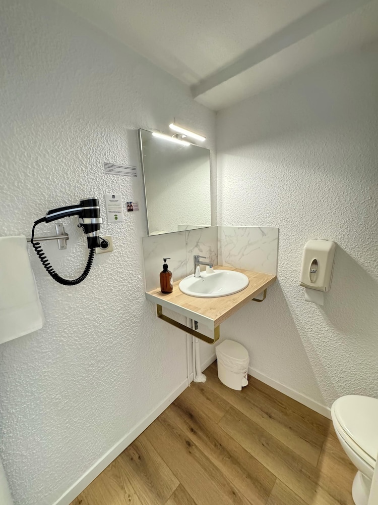 Standard Single Room photo 3