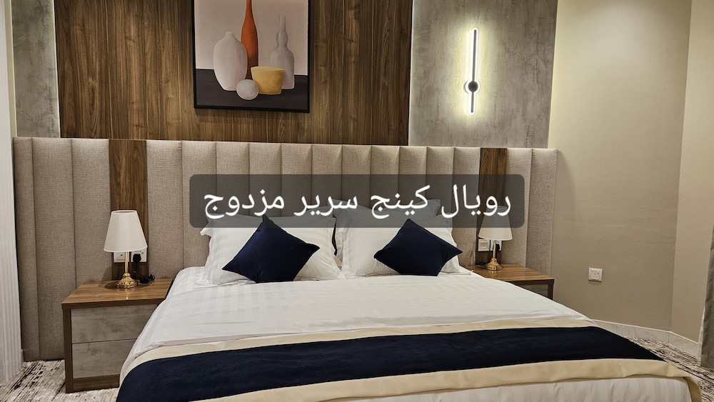 Luxury Double Room, City View