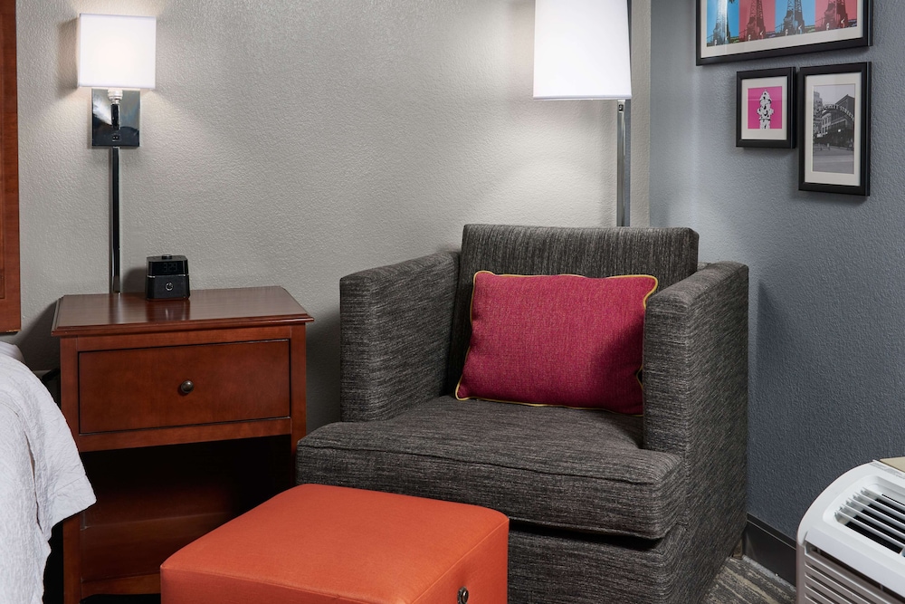 Room, Accessible, Non Smoking - Photo 4
