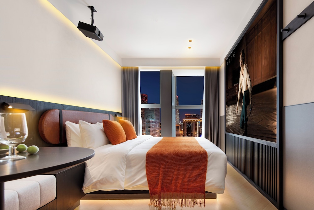 Economy Double Room, City View