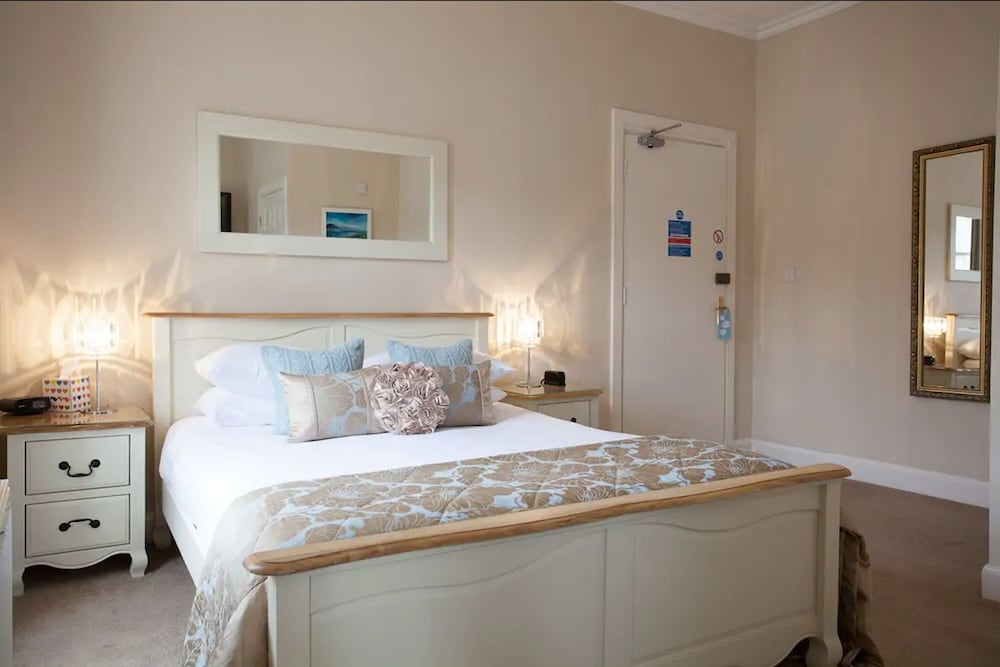 Superior Double Room, 1 Queen Bed, Sea View photo 3