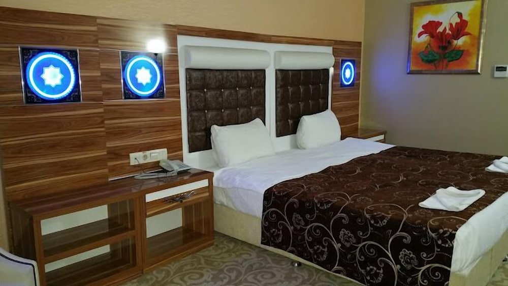 Superior Double or Twin Room, 1 Bedroom, Smoking photo 1