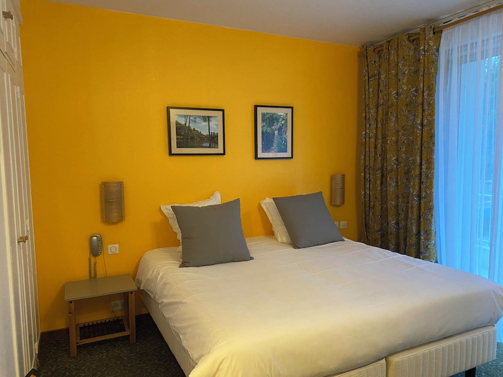 Superior Double Room, Balcony, Pool View photo 1