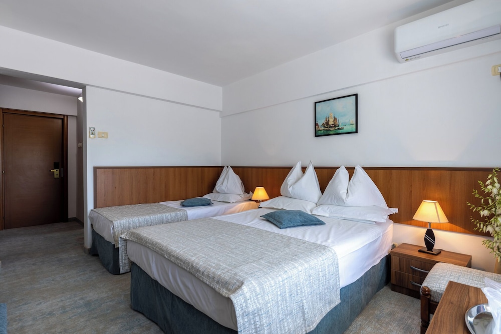 Family Triple Room, Balcony