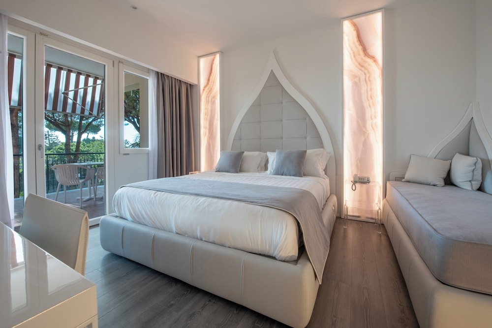 Premium Double Room