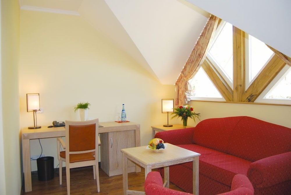 Comfort Suite photo 2