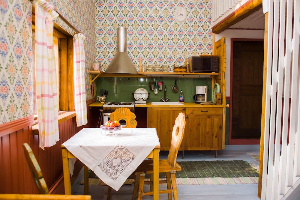 Studio, 1 Bedroom, Kitchen photo 1