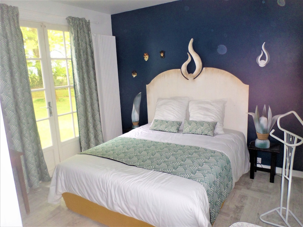 Comfort Double Room, Private Bathroom (Arlequin)