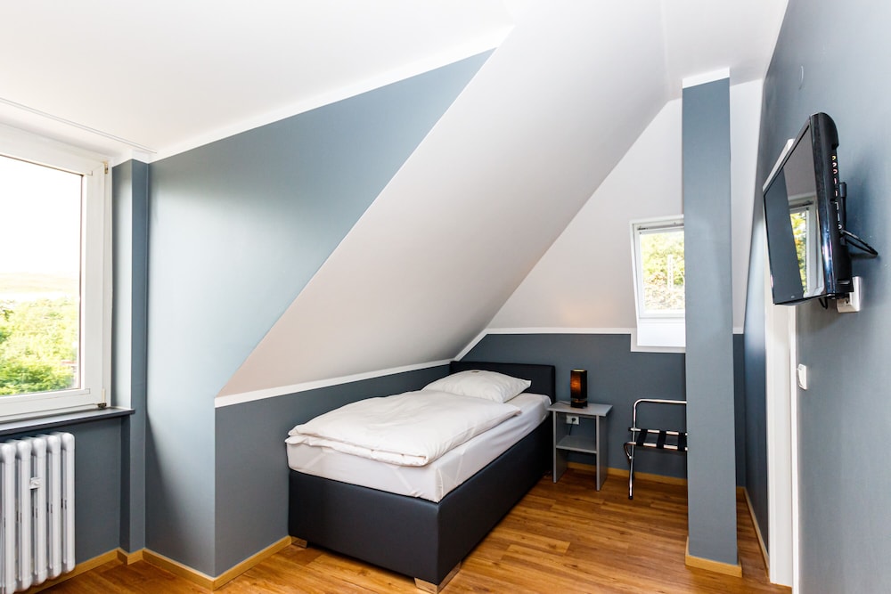 Standard Single Room photo 2
