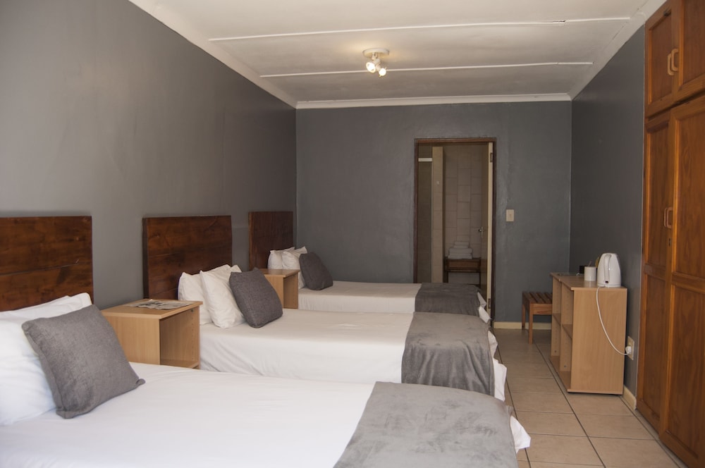 Economical Triple Room photo 1