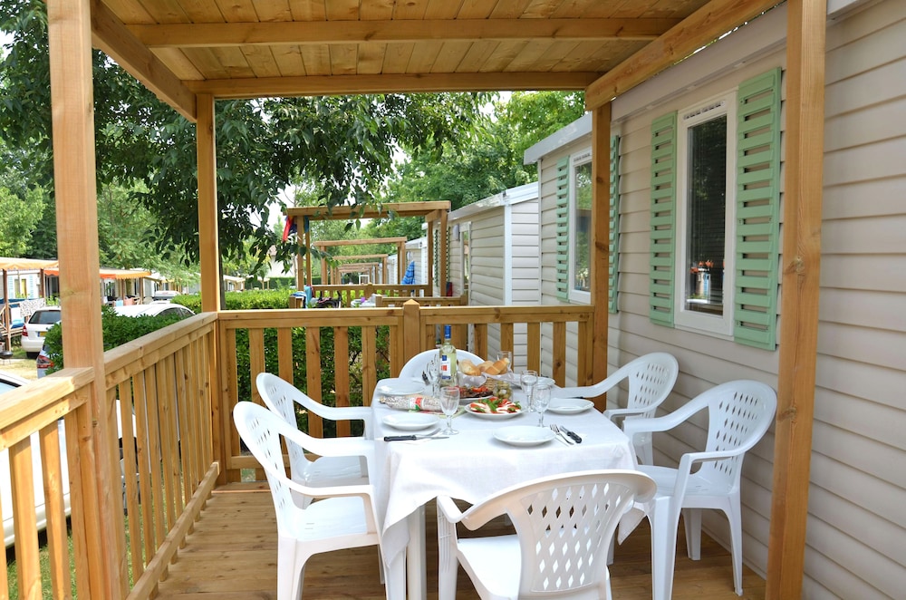 Premium Mobile Home, 3 Bedrooms, Terrace