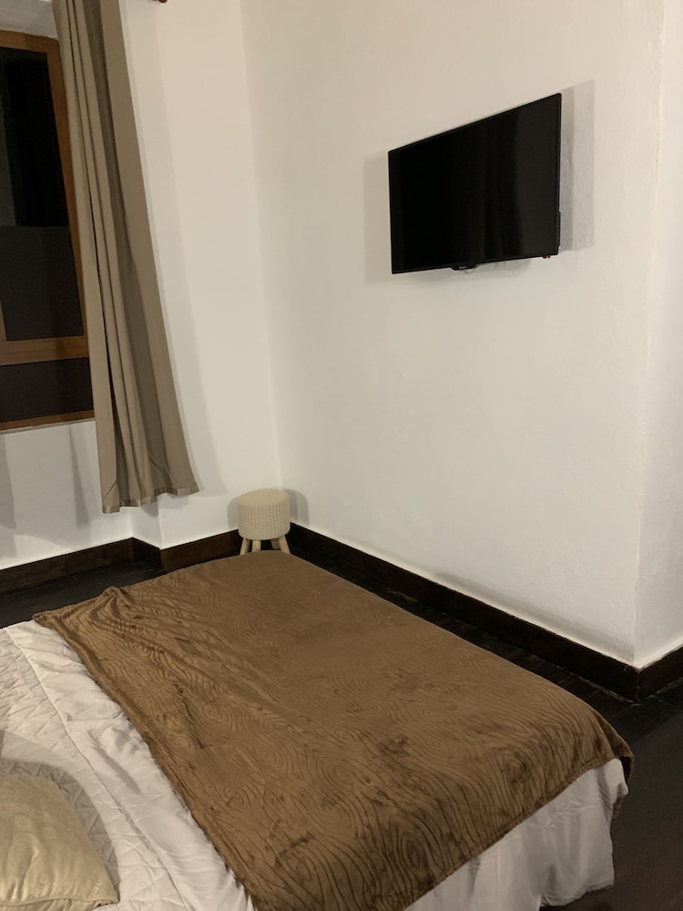 Exclusive Room - Photo 3