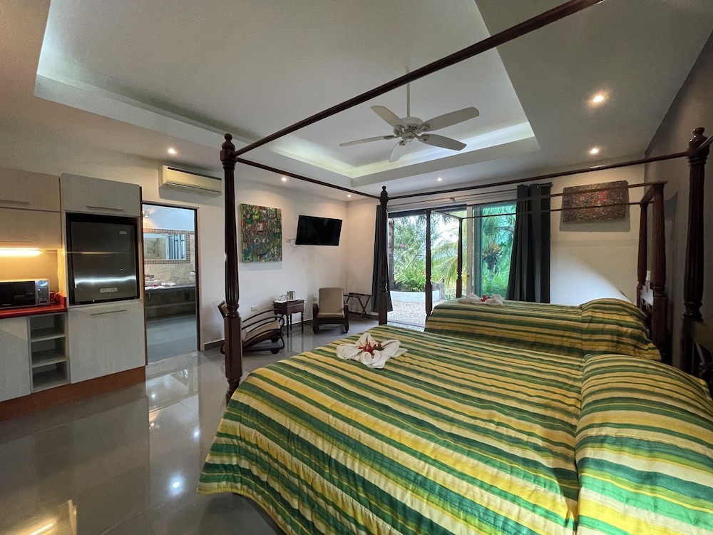 Deluxe Studio, Garden View