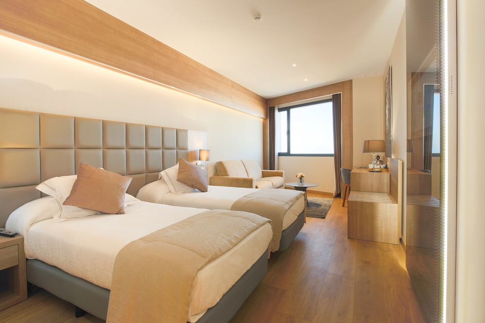 Premium Twin Room photo 1