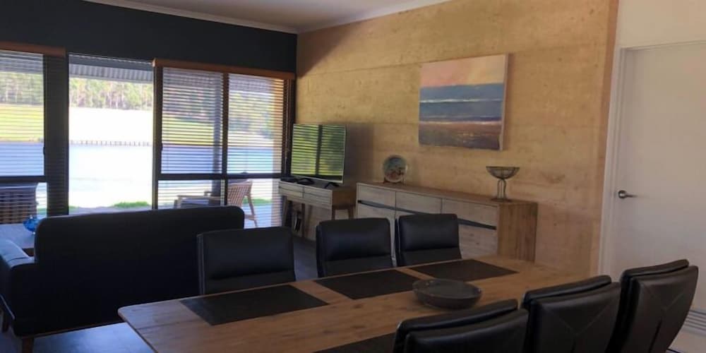Superior Chalet, Mobility Accessible photo 3