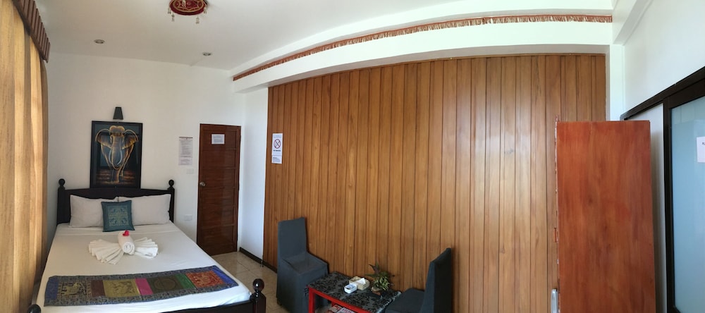 Executive Room photo 8