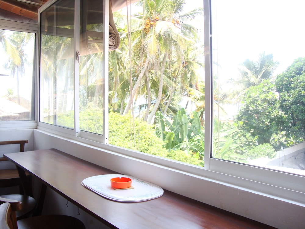 Traditional Triple Room, Ensuite, Ocean View photo 1