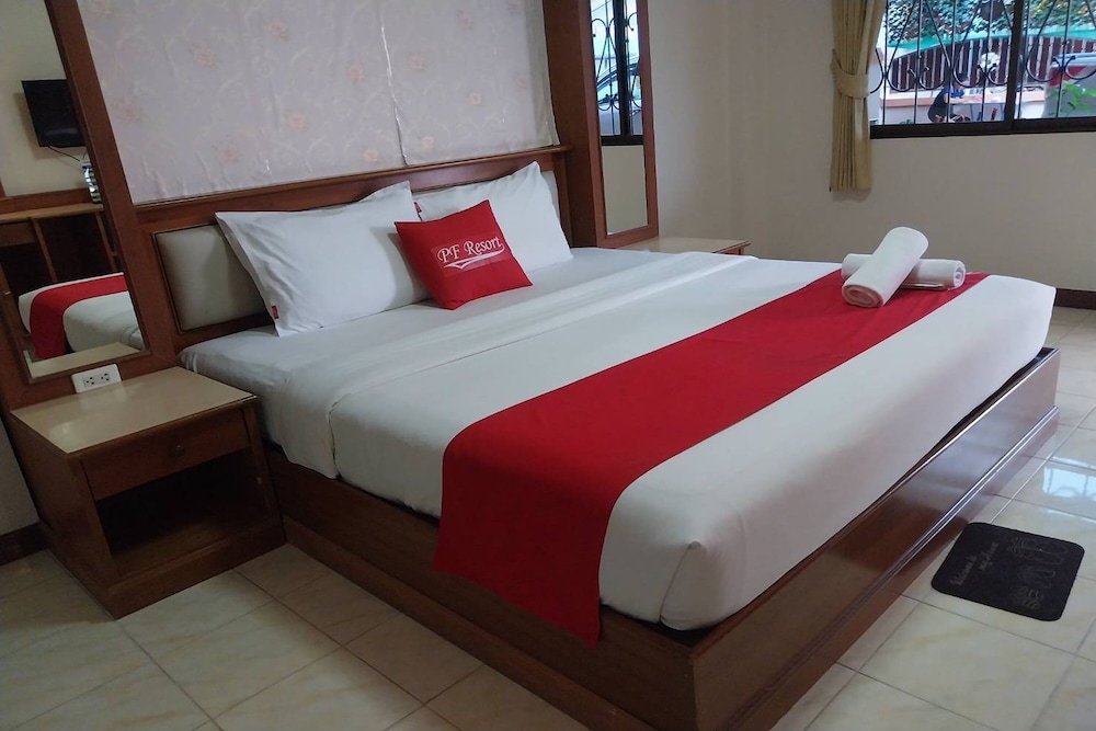 Deluxe Double Room - Photo 15
