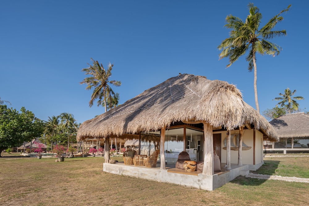 Beach Plunge Family Villa - Photo 9