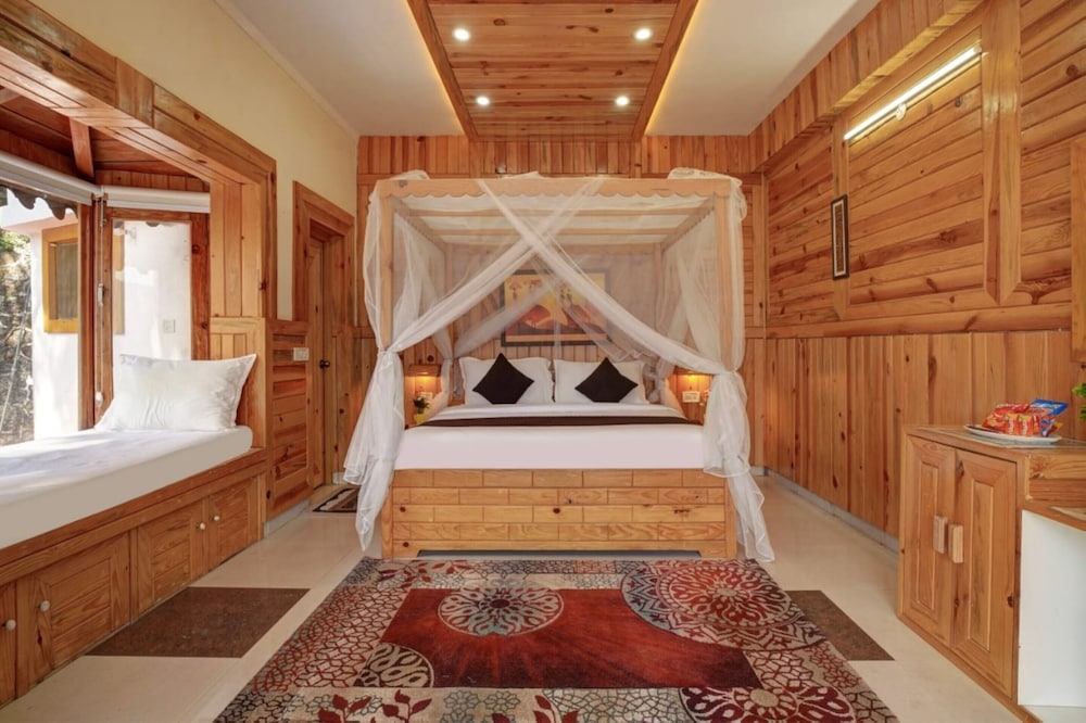 Luxury Triple Room