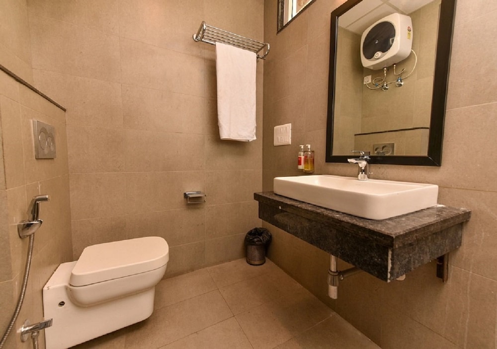 Deluxe Room with Balcony and WI-fi photo 2