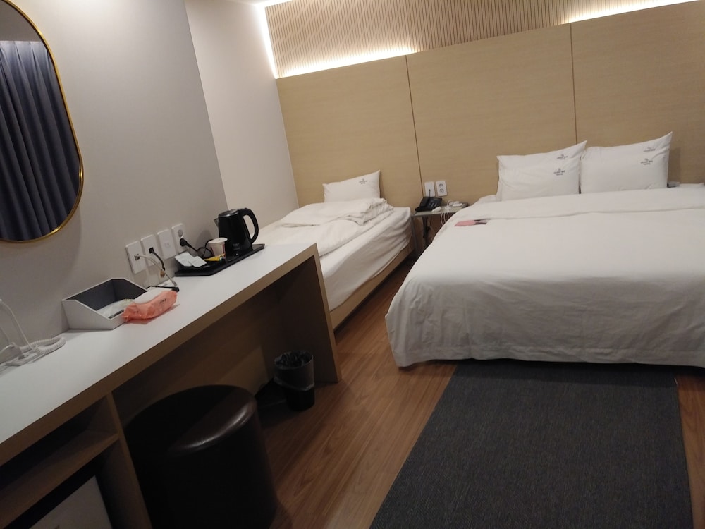 Business Room