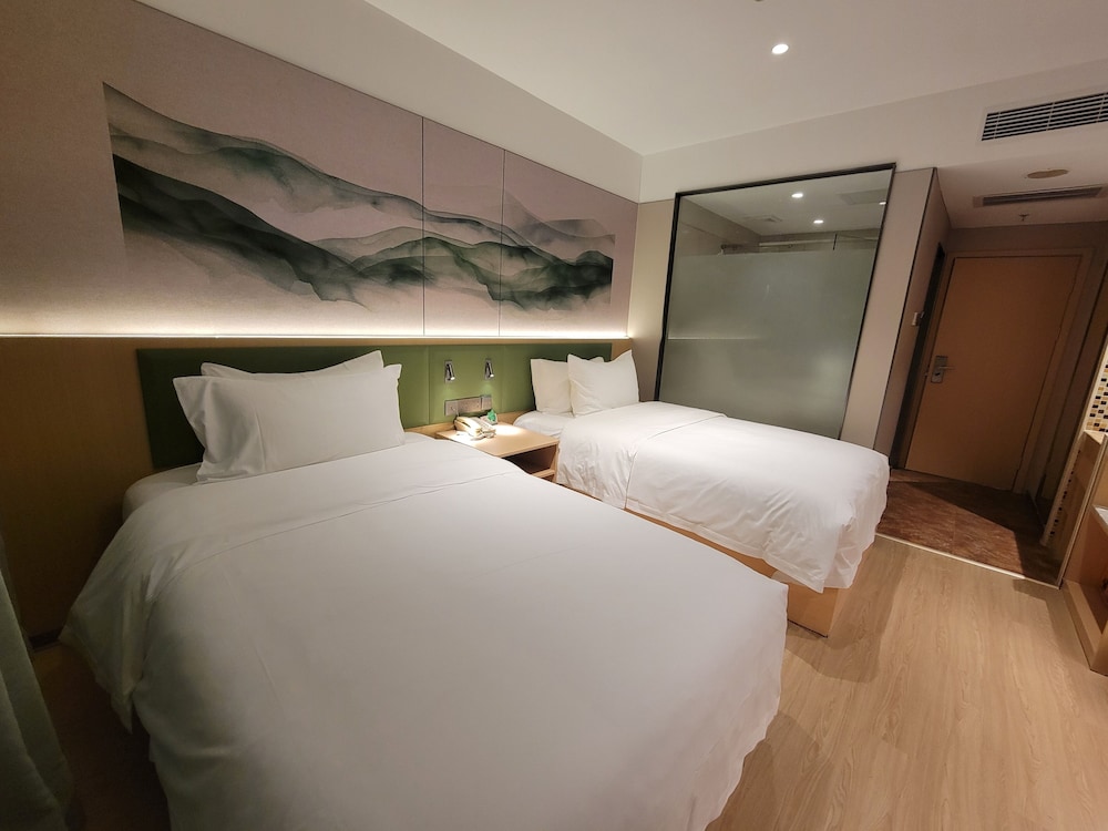 Superior Twin Room photo 2