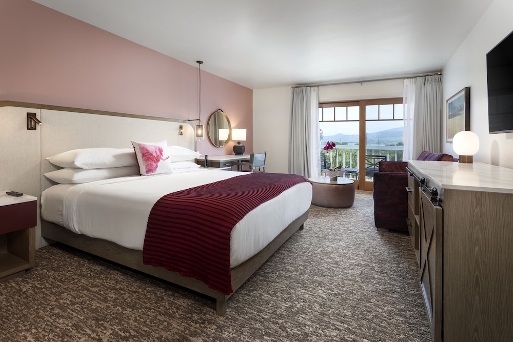 Room, 1 King Bed (Santa Ynez)