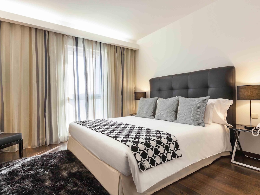 Suite, 1 King Bed