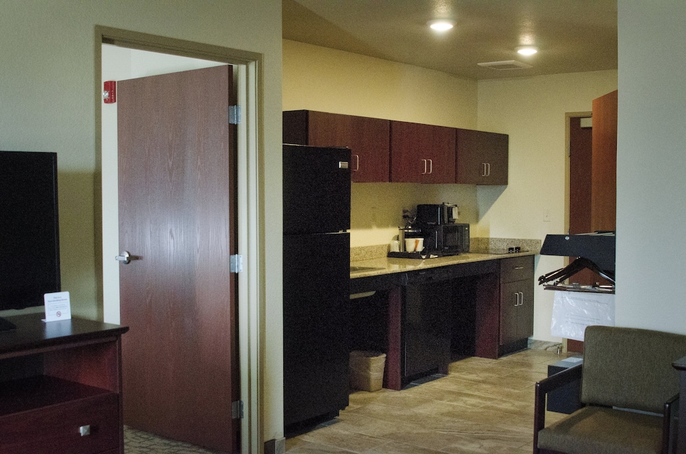 Cobblestone Inn & Suites - Soda Springs