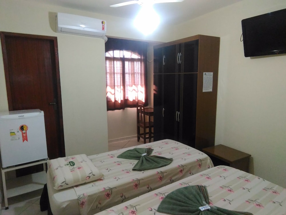 Classic Double or Twin Room, 2 Twin Beds, Non Smoking photo 3