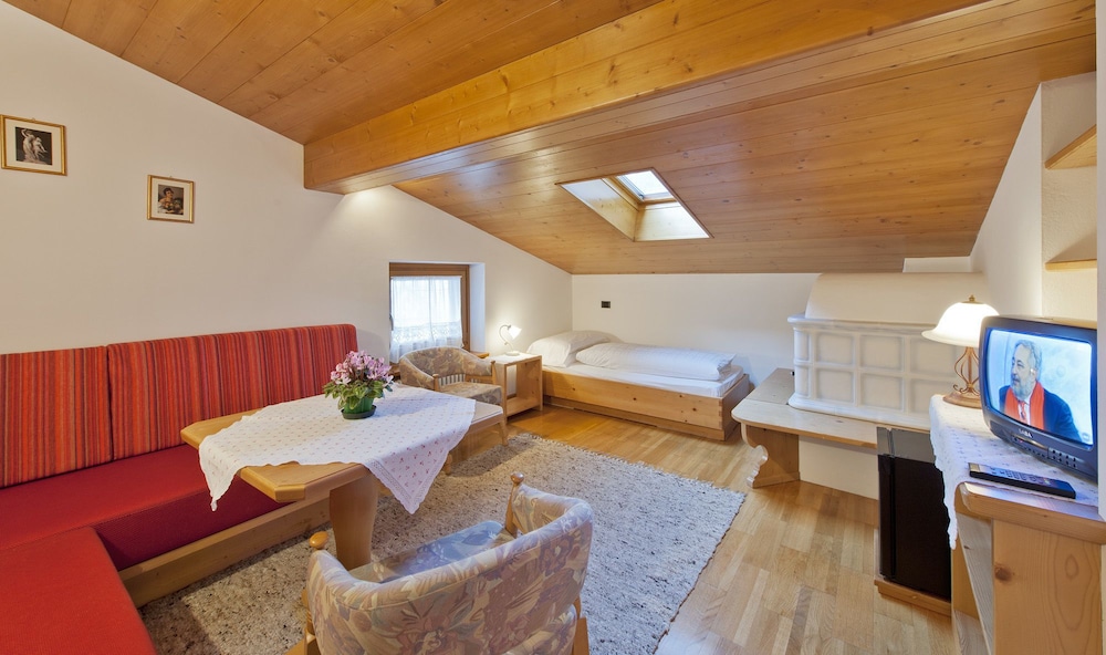Quadruple Room photo 3