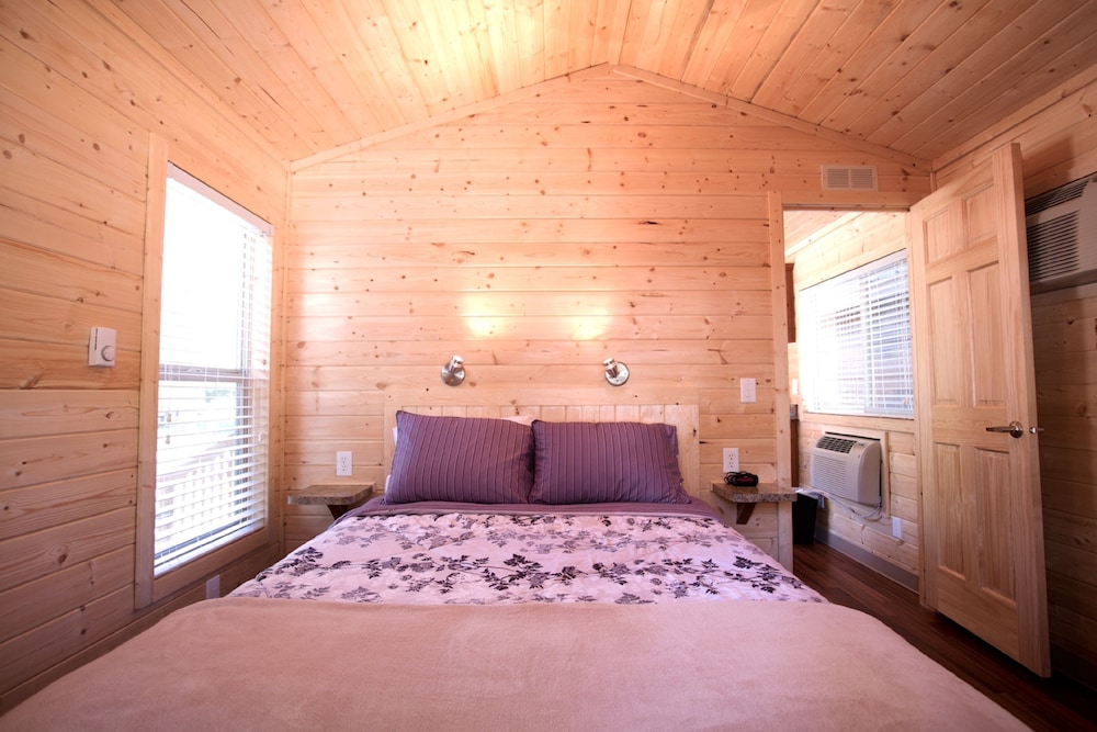 Cottage, Kitchenette (No Pets) photo 1