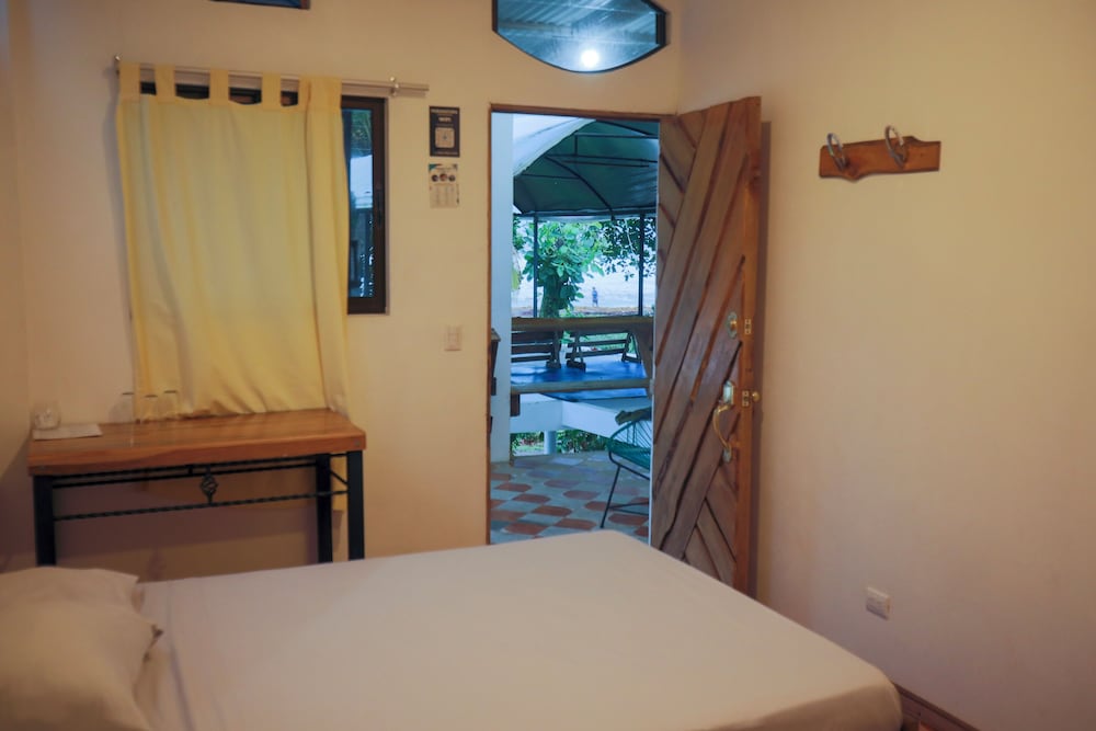 Quadruple Room with Sea View photo 2