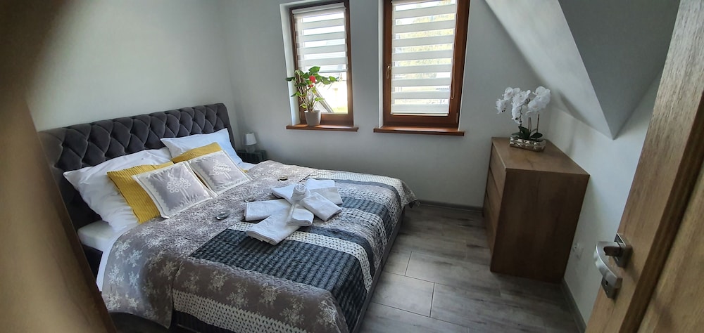 Apartment, 1 Queen Bed with Sofa bed, Mountain View (A) photo 1